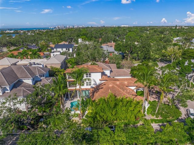 1451 REBECCA LANE, Sarasota, FL 34231