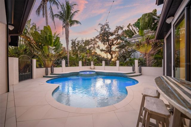 1451 REBECCA LANE, Sarasota, FL 34231