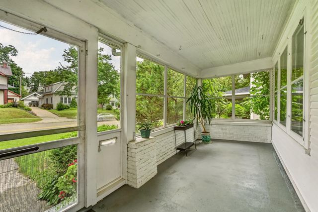 526 6th Street SW, Rochester, MN 55902