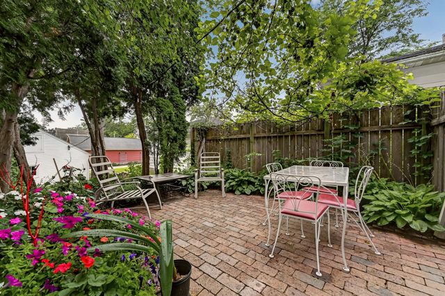 526 6th Street SW, Rochester, MN 55902