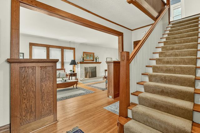 526 6th Street SW, Rochester, MN 55902