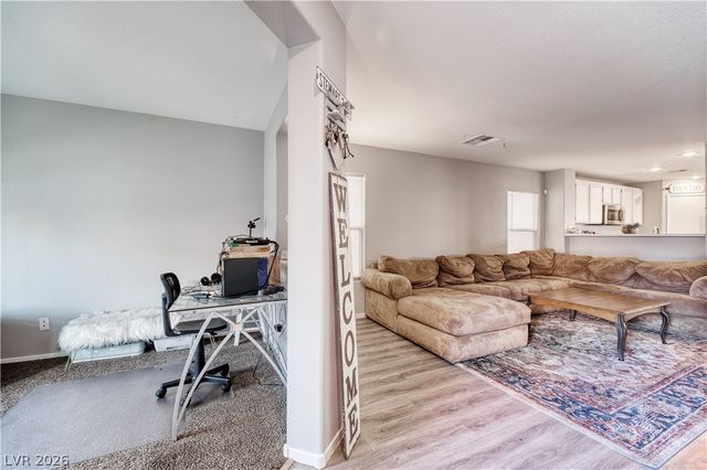 4533 Sunday River Street, Las Vegas, NV 89122