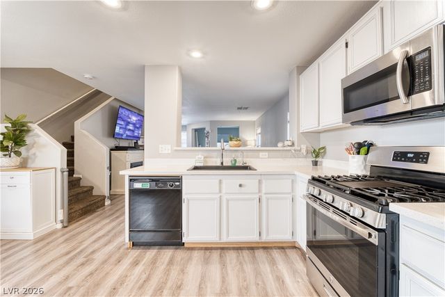 4533 Sunday River Street, Las Vegas, NV 89122