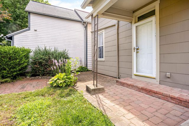 110 Concord Place, Columbus, OH 43206