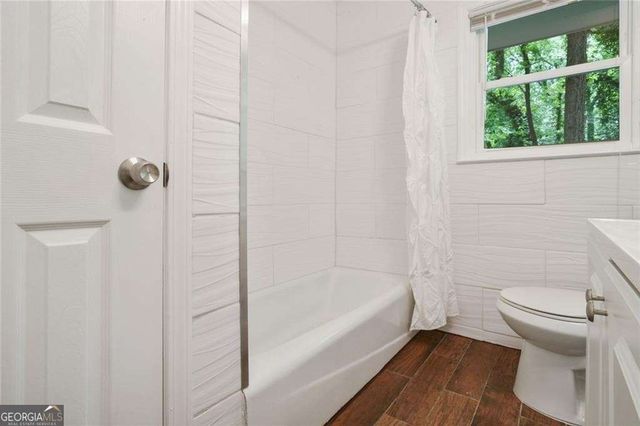 2897 White Oak Drive, Decatur, GA 30032