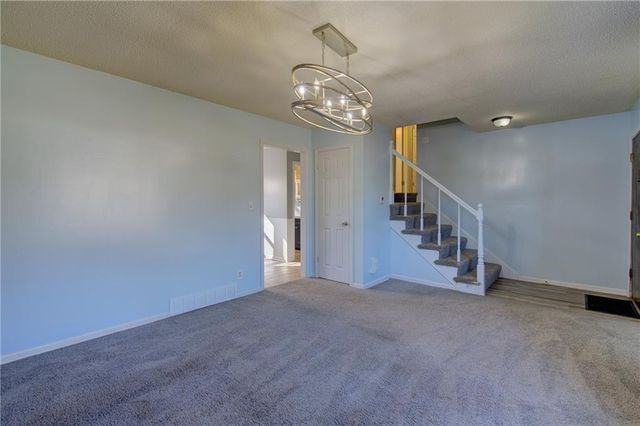 7900 Maple Avenue, Kansas City, MO 64138