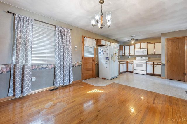 903 Dunaway Street, Miamisburg, OH 45342