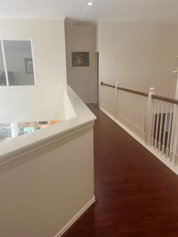 308 Pinnacle Cove Court, League City, TX 77573