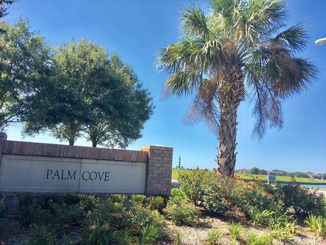 308 Pinnacle Cove Court, League City, TX 77573