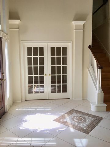 308 Pinnacle Cove Court, League City, TX 77573