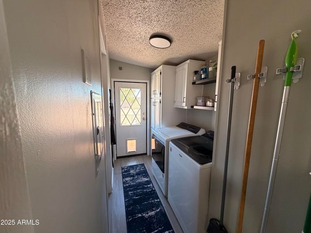 8832 E Pueblo Avenue 105, Mesa, AZ 85208