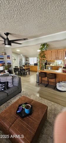 8832 E Pueblo Avenue 105, Mesa, AZ 85208