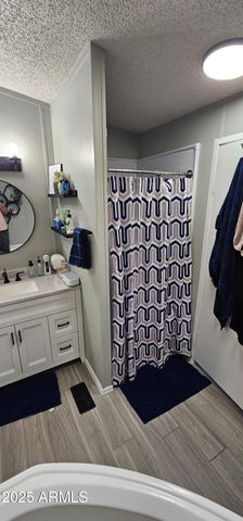 8832 E Pueblo Avenue 105, Mesa, AZ 85208