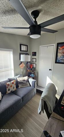 8832 E Pueblo Avenue 105, Mesa, AZ 85208