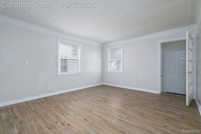 9575 Longacre Street, Detroit, MI 48227