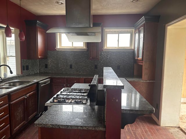 2945 Hughes Street, Huntington, WV 25701