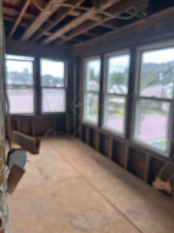2945 Hughes Street, Huntington, WV 25701