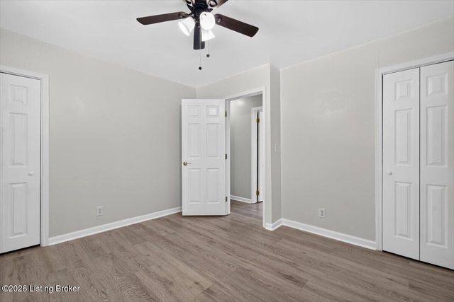 3501 Bonaventure Blvd, Louisville, KY 40219