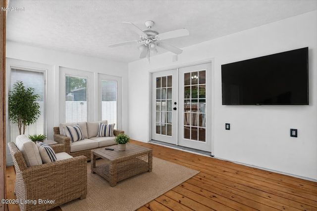 3501 Bonaventure Blvd, Louisville, KY 40219
