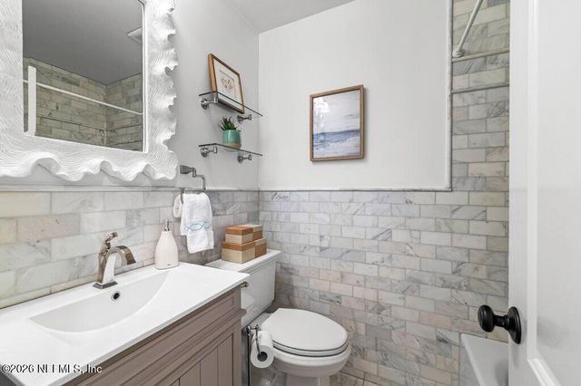 1306 2ND Avenue N, Jacksonville Beach, FL 32250