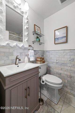 1306 2ND Avenue N, Jacksonville Beach, FL 32250