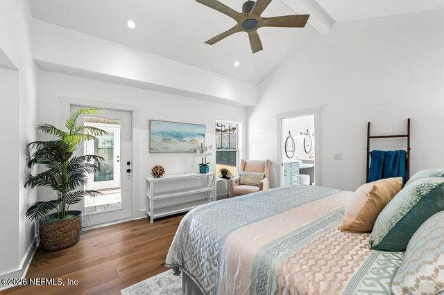 1306 2ND Avenue N, Jacksonville Beach, FL 32250