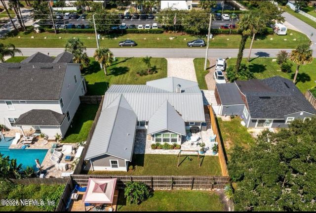 1306 2ND Avenue N, Jacksonville Beach, FL 32250