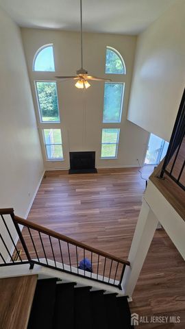 405 Cobblestone Court, South Brunswick, NJ 08852