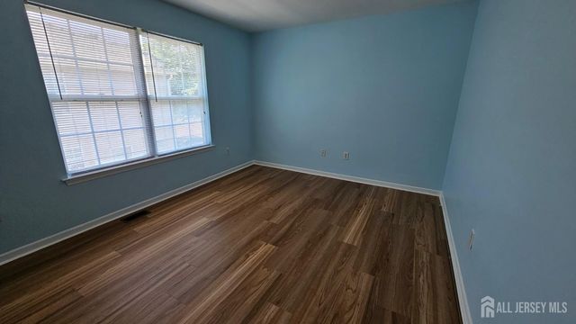 405 Cobblestone Court, South Brunswick, NJ 08852