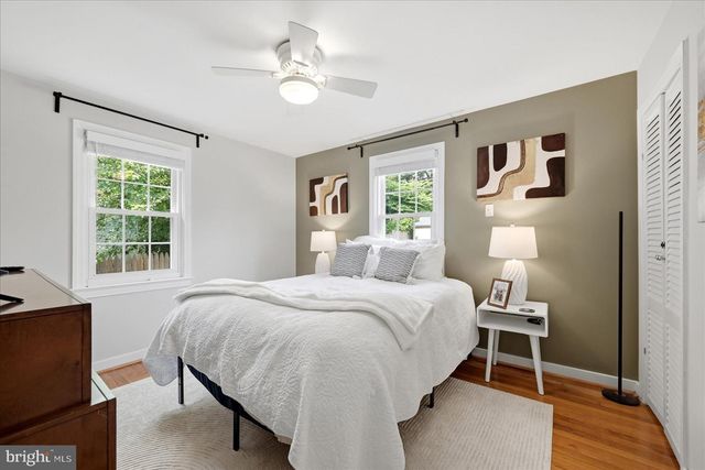 2916 BROOK DR, Falls Church, VA 22042
