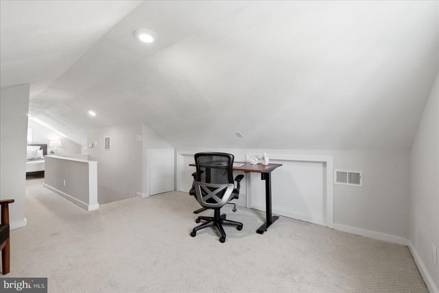 2916 BROOK DR, Falls Church, VA 22042