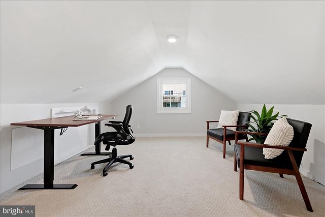 2916 BROOK DR, Falls Church, VA 22042