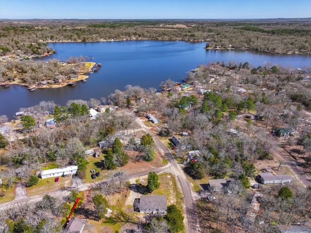 129 E Elm Drive, Murchison, TX 75778