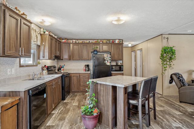 129 E Elm Drive, Murchison, TX 75778
