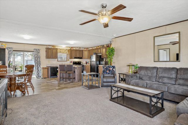 129 E Elm Drive, Murchison, TX 75778