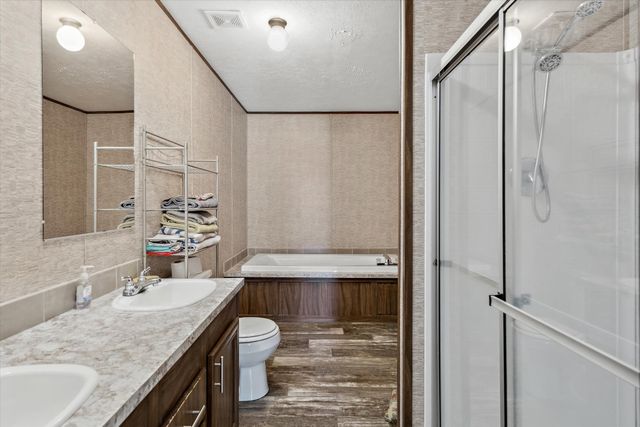 129 E Elm Drive, Murchison, TX 75778