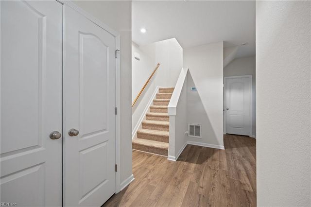 213 Runnel ST, Hampton, VA 23666