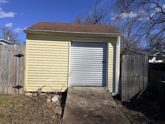 7241 W 134th Place, Cedar Lake, IN 46303