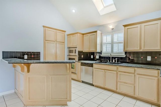 7621 Clearview Lane, Lumberton, TX 77657