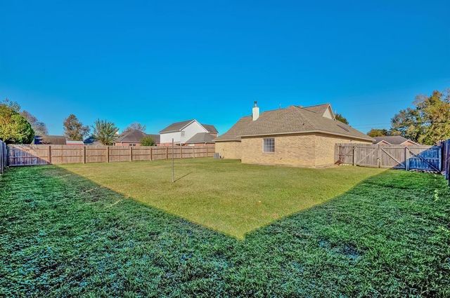 7621 Clearview Lane, Lumberton, TX 77657