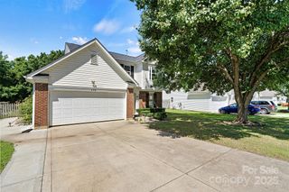 136 Bluffton Road, Mooresville, NC 28115