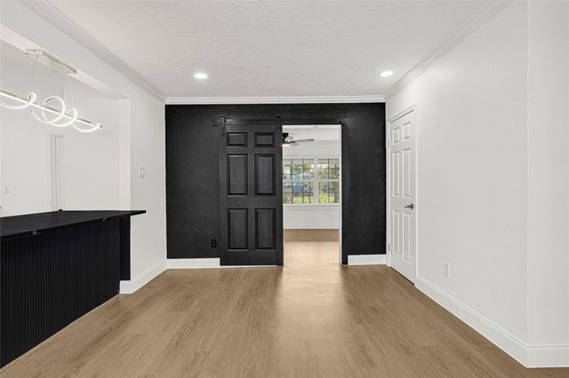 513 Main Street, Pasadena, TX 77506