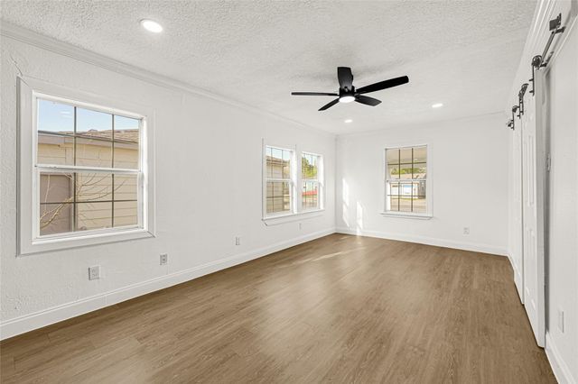 513 Main Street, Pasadena, TX 77506