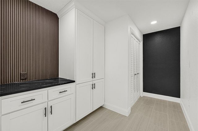 513 Main Street, Pasadena, TX 77506