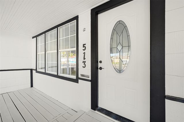 513 Main Street, Pasadena, TX 77506