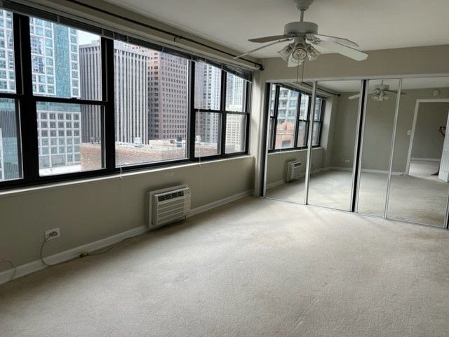 850 N DeWitt Place 22F, Chicago, IL 60611