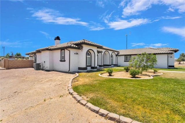 7381 Cygnet Road, Phelan, CA 92371
