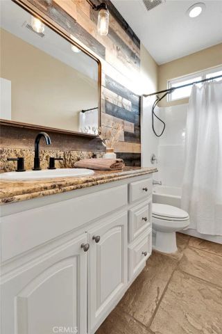 7381 Cygnet Road, Phelan, CA 92371