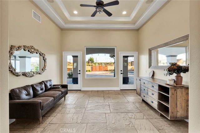 7381 Cygnet Road, Phelan, CA 92371