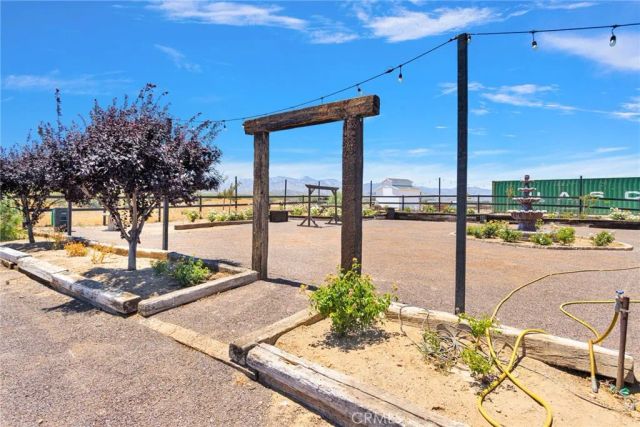 7381 Cygnet Road, Phelan, CA 92371